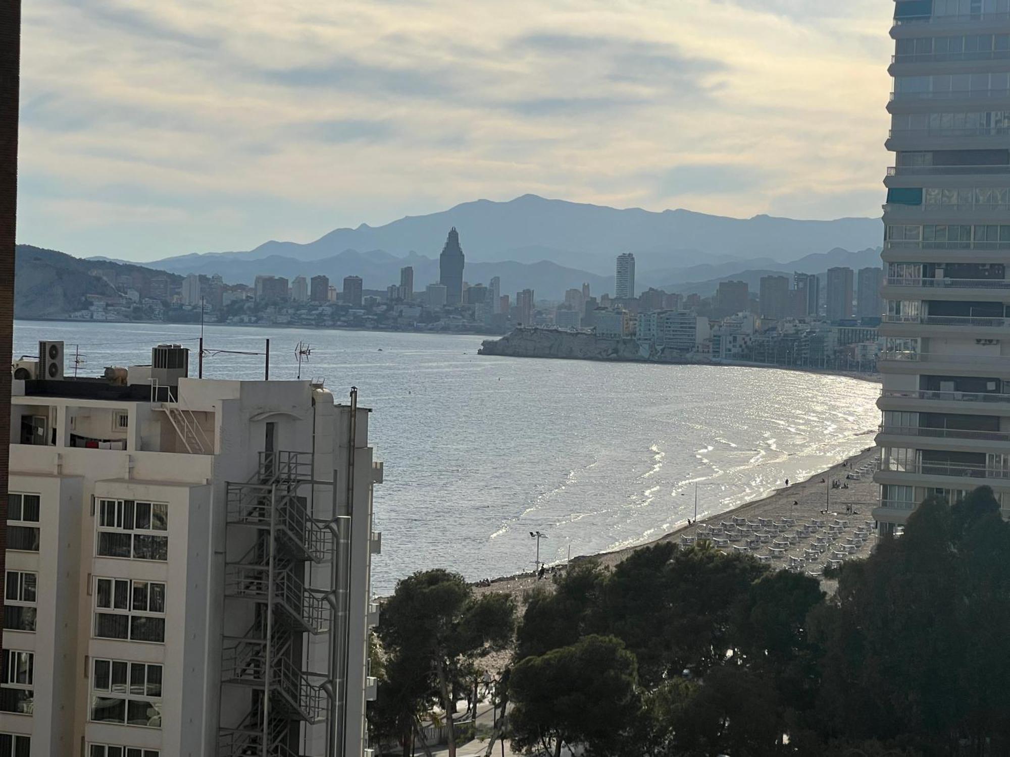 Апартаменты La Torre Sol Y Playa Бенидорм Экстерьер фото