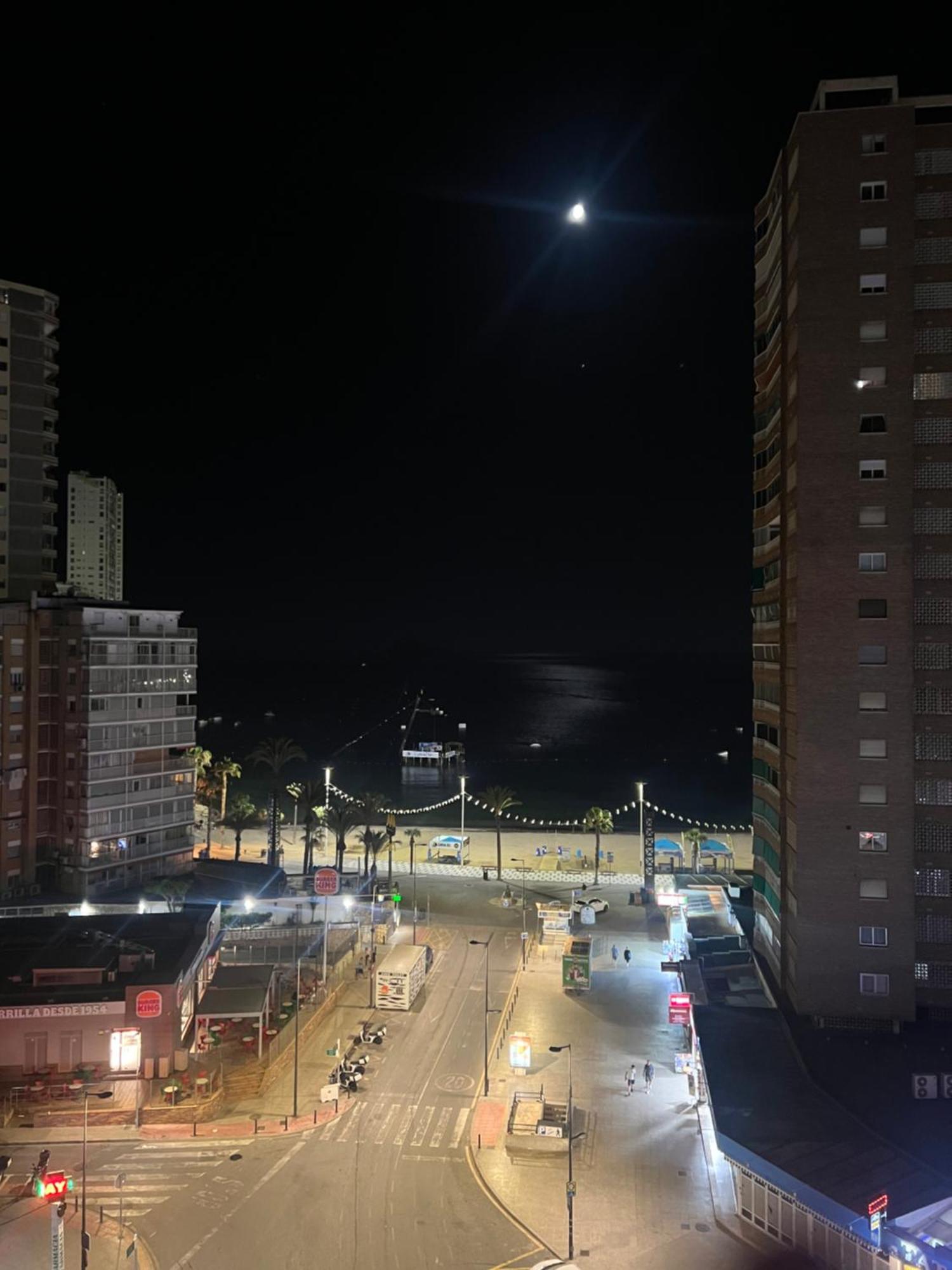 Апартаменты La Torre Sol Y Playa Бенидорм Экстерьер фото